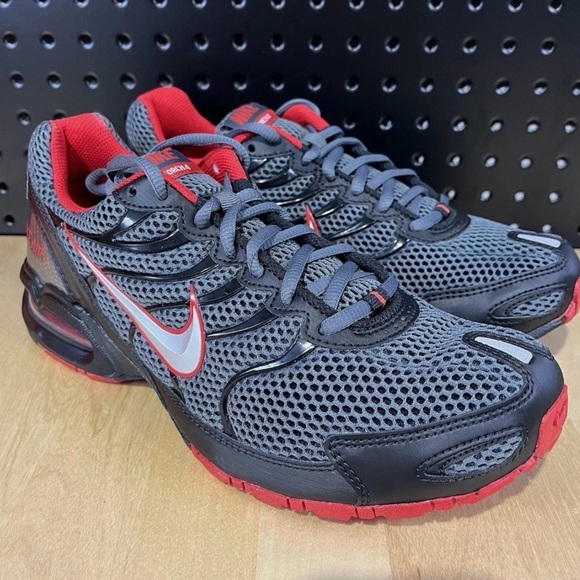 New No Box Nike Air Max Torch 4 Dark Grey Metallic Silver Red Men\'s Size 11